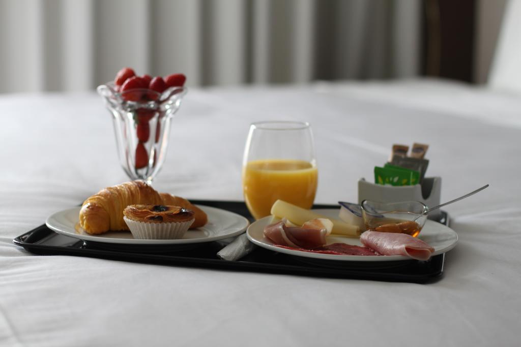 فيلا نوفا دي غايا Almenara Suites Guest House المظهر الخارجي الصورة