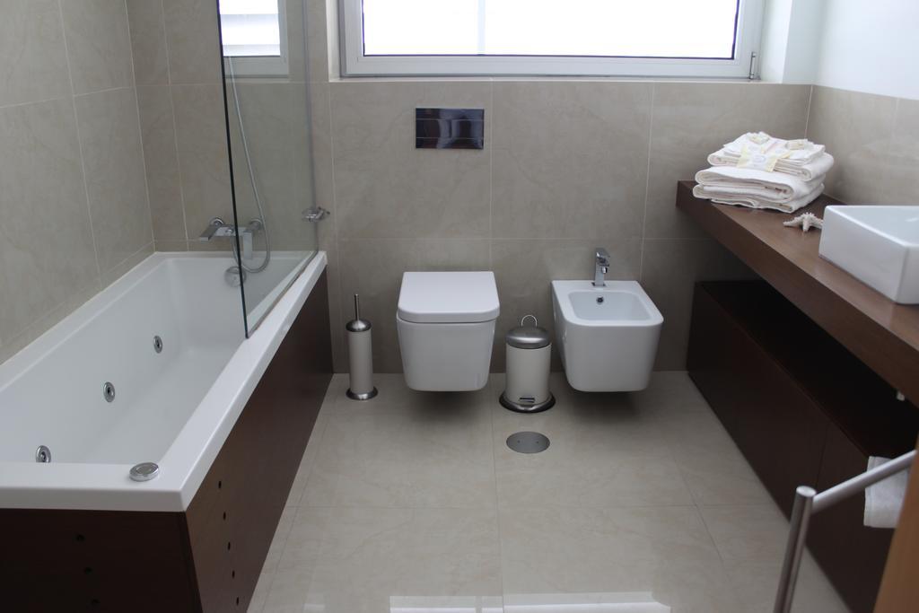 فيلا نوفا دي غايا Almenara Suites Guest House المظهر الخارجي الصورة